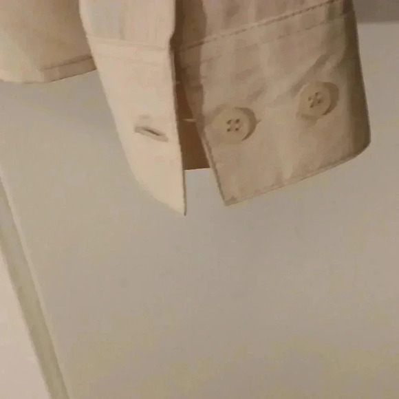 Cream  Blouse - Picture 6 of 7